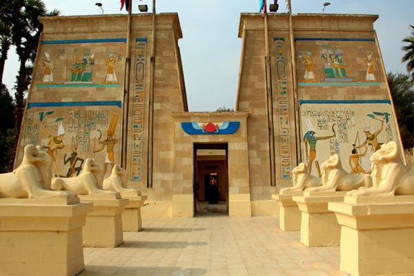 Village Pharaonique