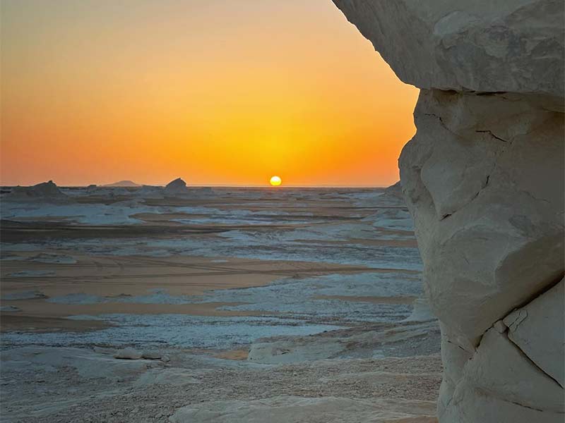 Best Overnight Camping in White Desert, 2 Days Tour.