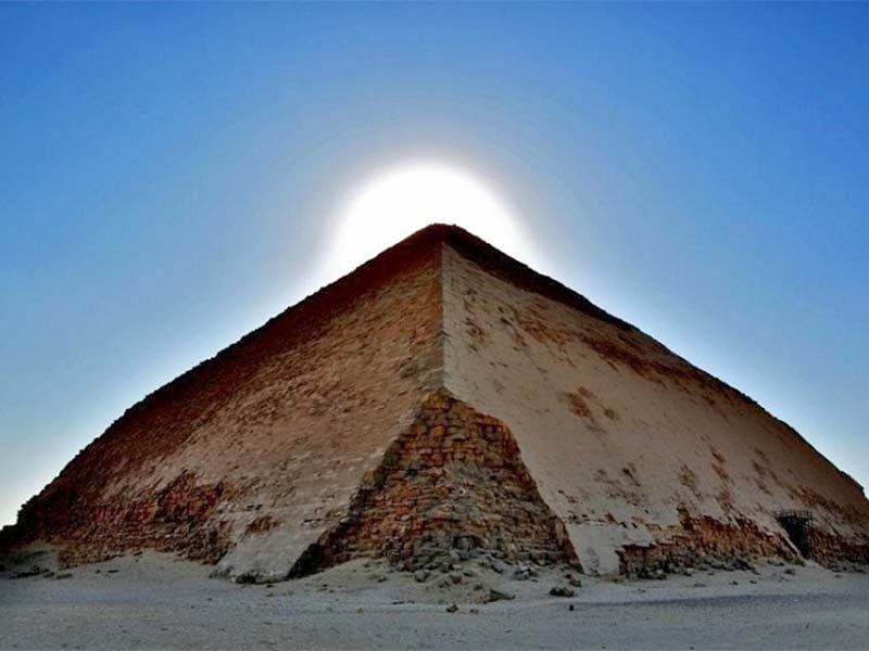 Excursion aux pyramides de Dahchour Saqqarah et Memphis